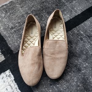 Tan Birdies Shoes with Leather Upper size 8